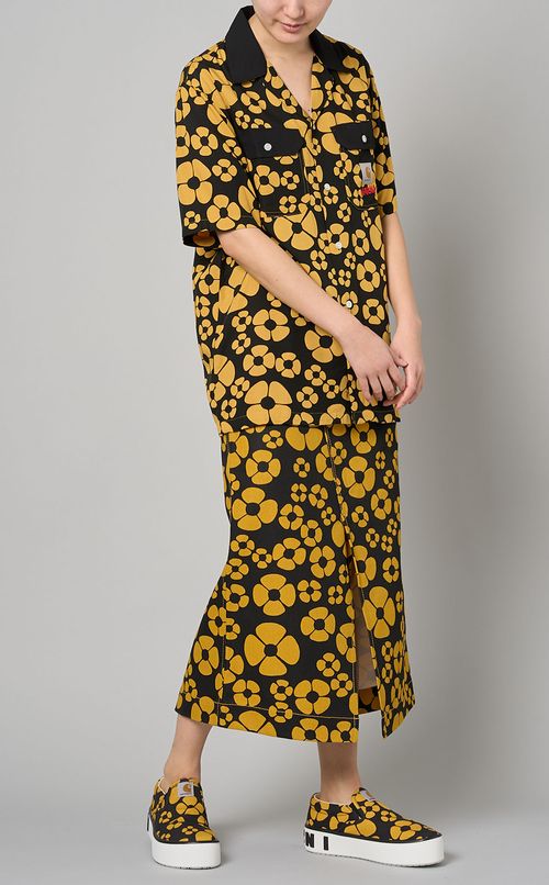 フラワープリントフロントポケットシャツ