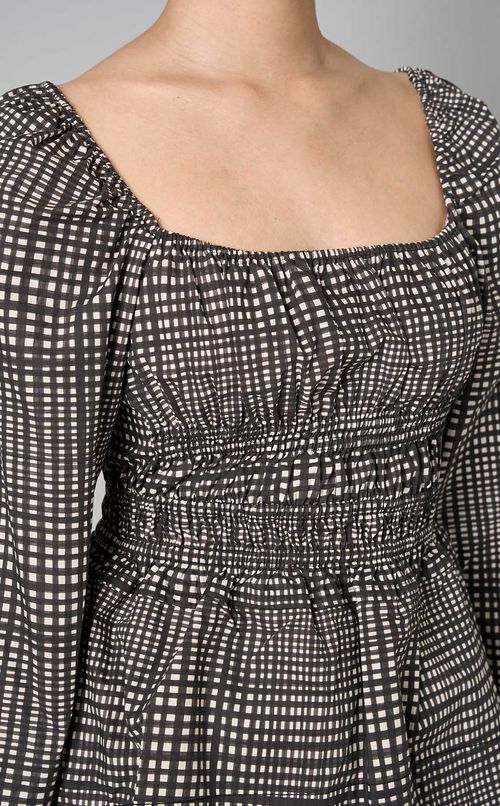 コットンスクエアネックギャザーブラウス