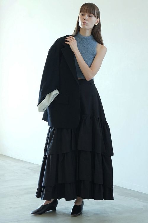 ボリュームフリルフレアスカート