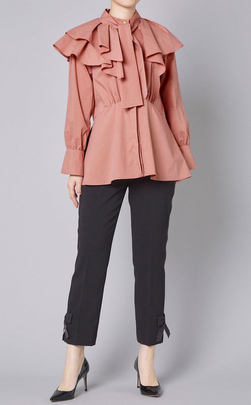 フリルカラーブラウス