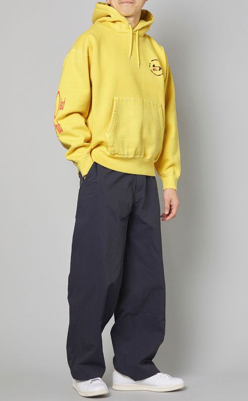 オーバーダイプリントフーディー