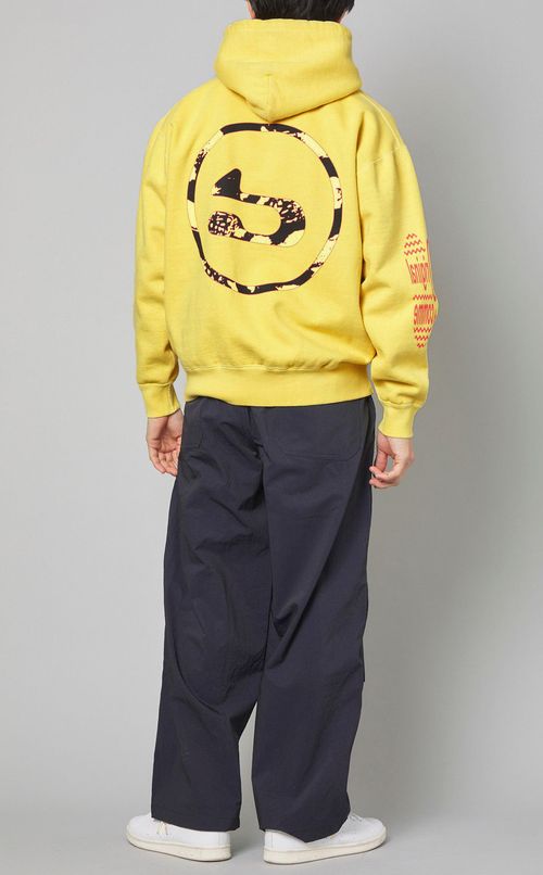 オーバーダイプリントフーディー