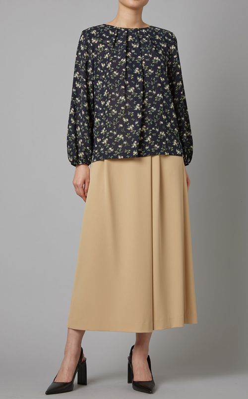 フラワープリントブラウス