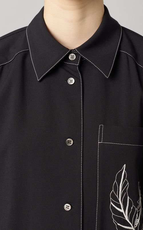 バックリボン刺繍シャツワンピース