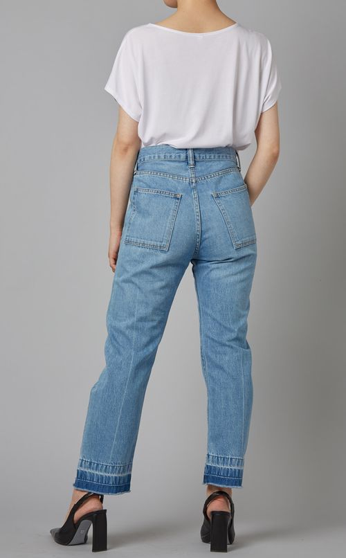 カットオフデニムパンツ