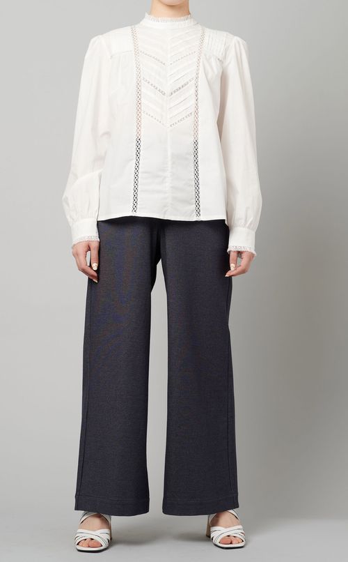 レース切替プルオーバーブラウス