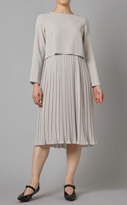 異素材コンビプリーツワンピース