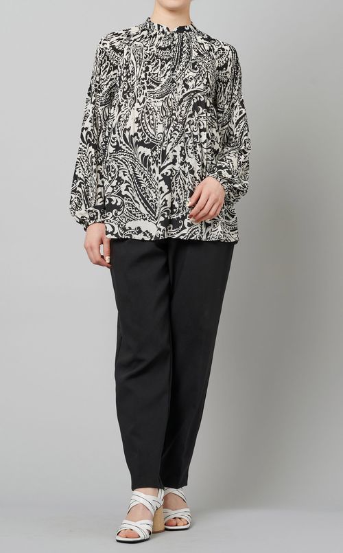 ペイズリープリントギャザーブラウス