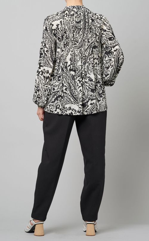 ペイズリープリントギャザーブラウス