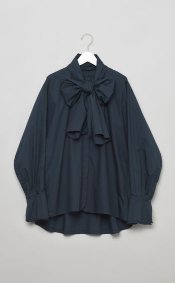 ボウタイリボンブラウス