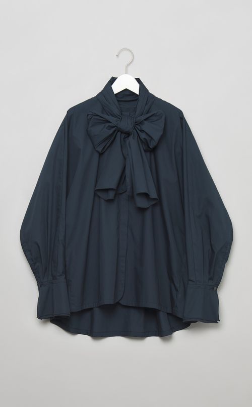 ボウタイリボンブラウス