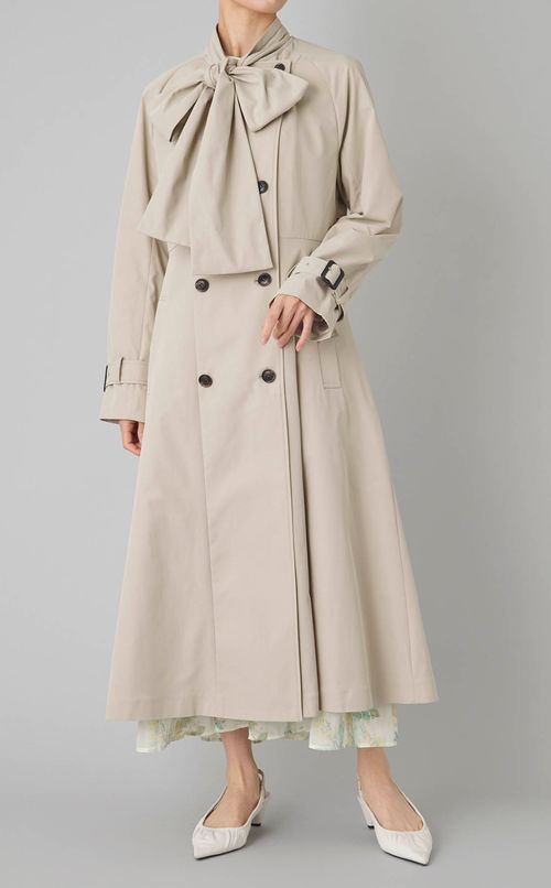 リボン付きトレンチコート