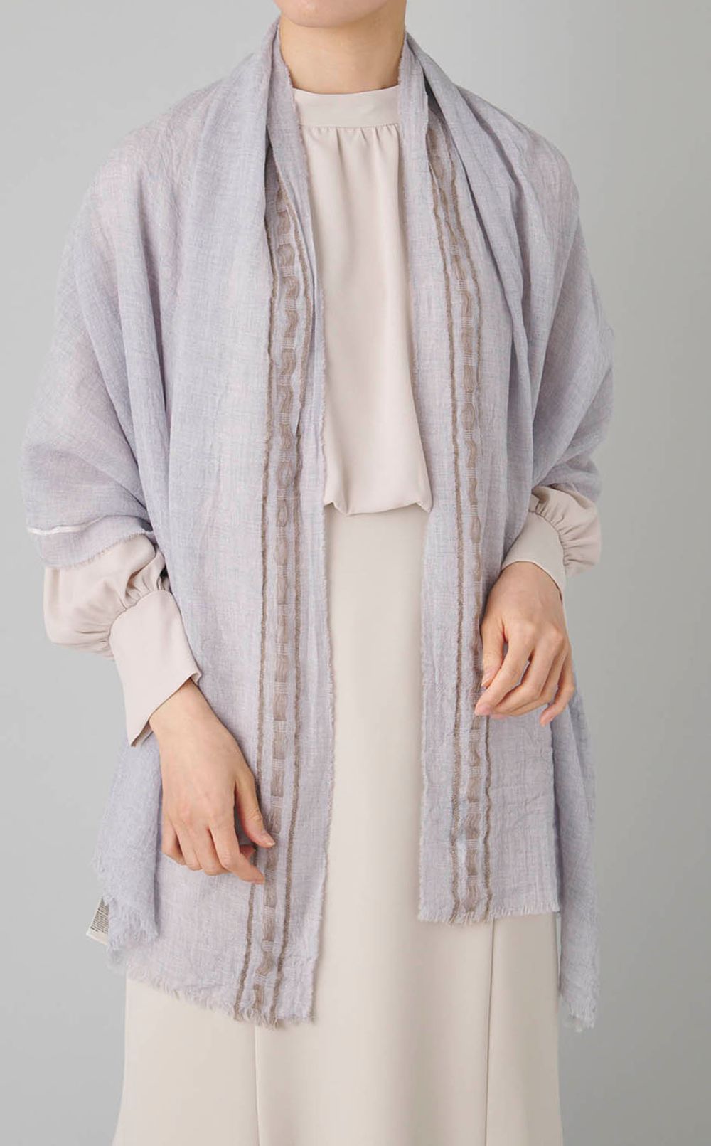 サイド刺繍大判スカーフ