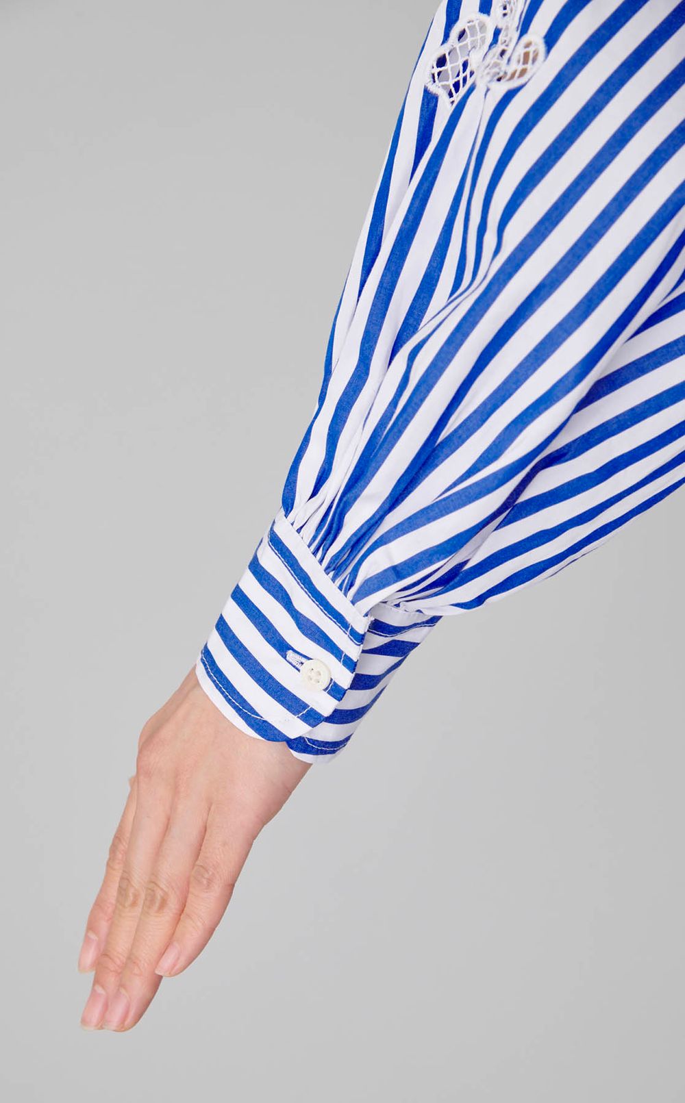 ストライプアイレットシャツワンピース