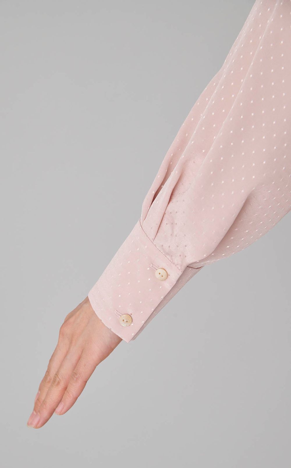 ドットドビースタンドネックブラウス