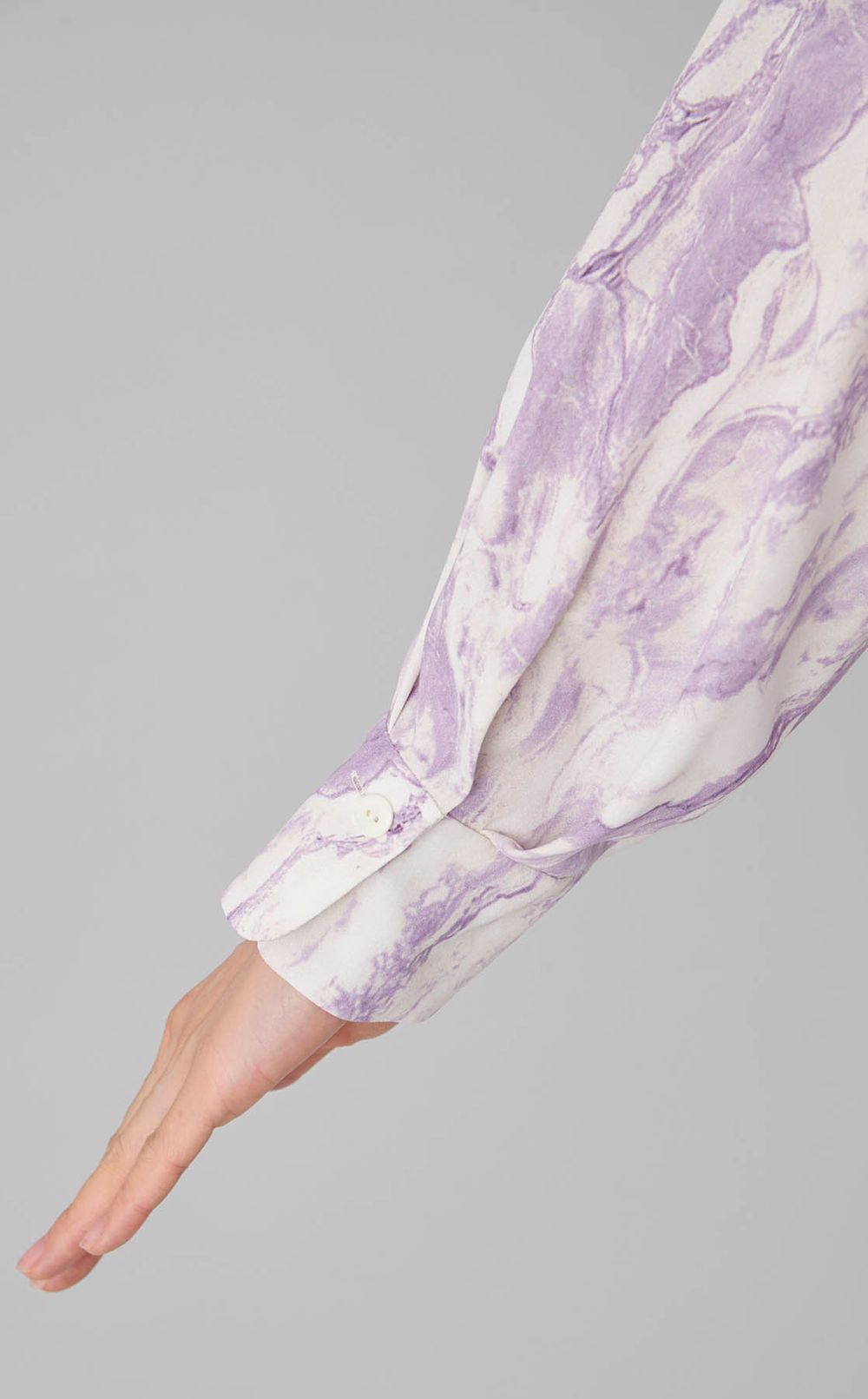 マーブルプリントブラウス
