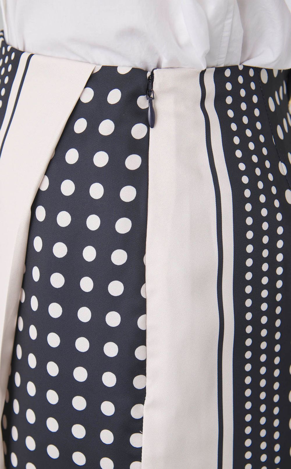 ドット柄ラップディテールスカート