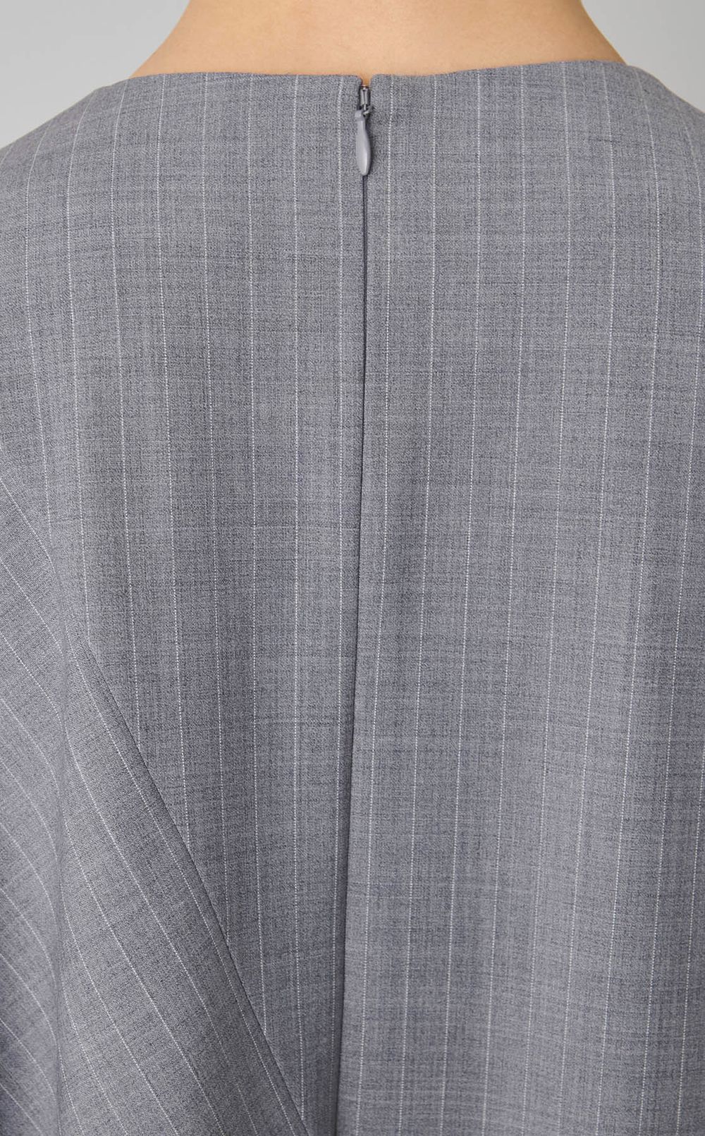 ストライプサテンバイアスワンピース