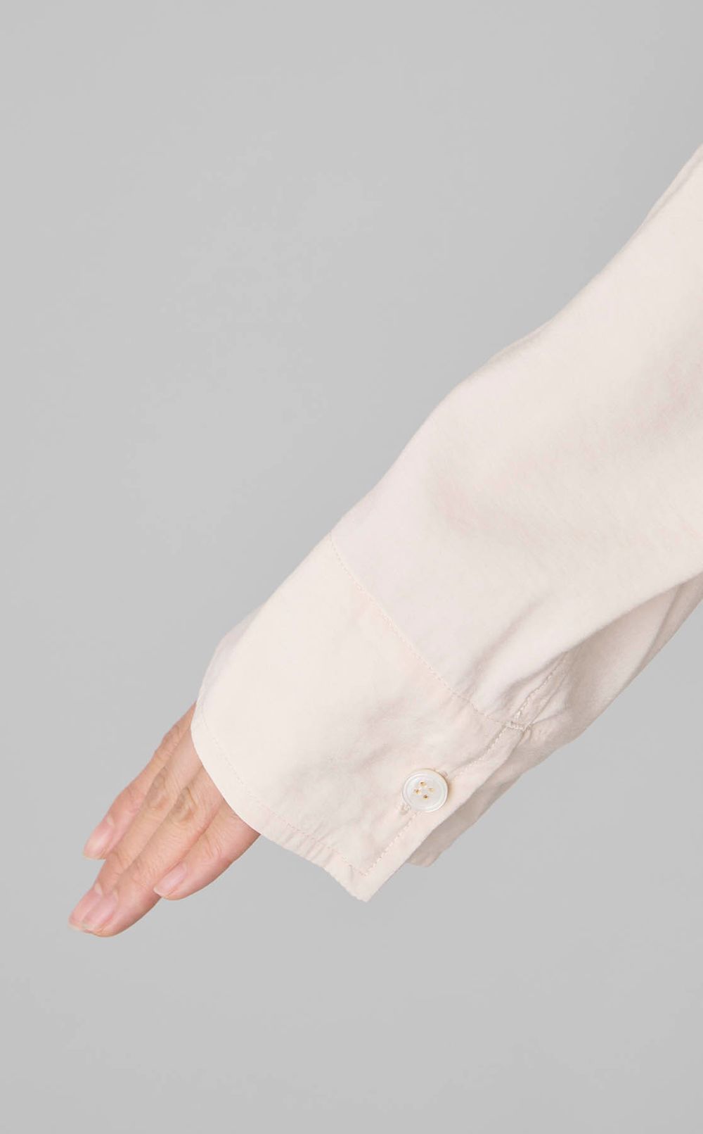 ドレープネックオーバーサイズシャツ