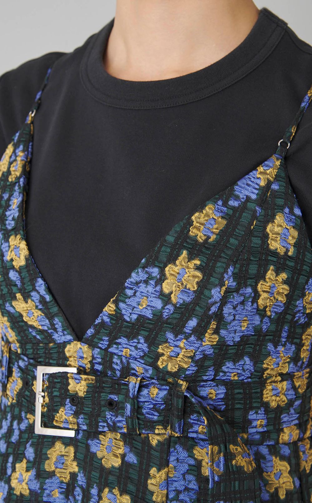 ジャガードフラワーキャミワンピース