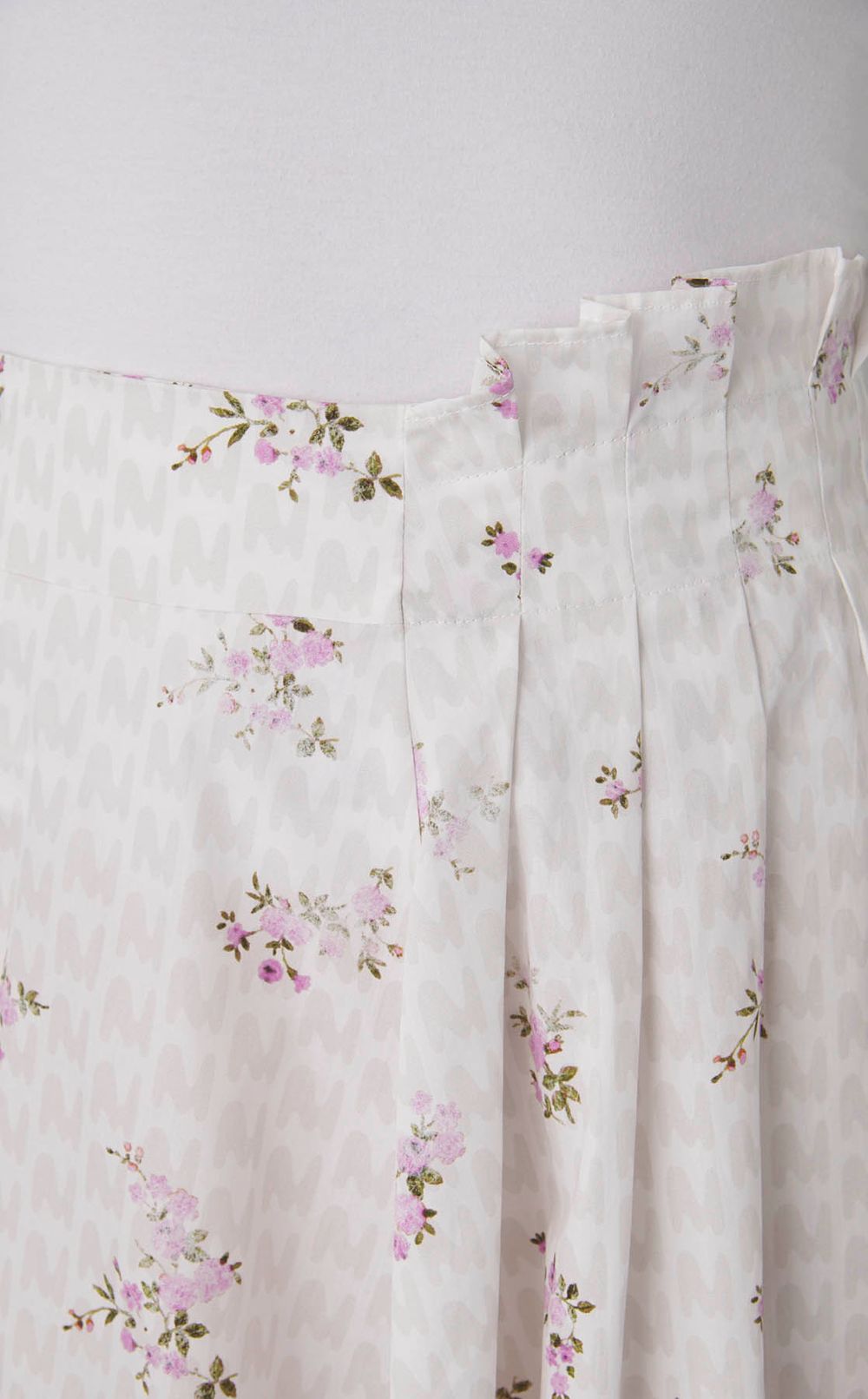 フラワーロゴプリントギャザースカート