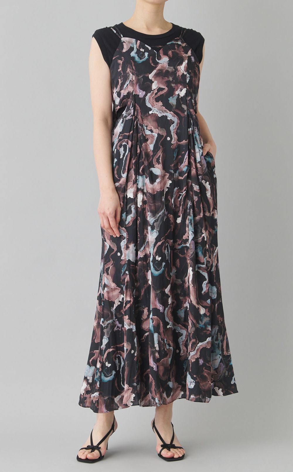 ボタニカルプリントキャミソールドレス