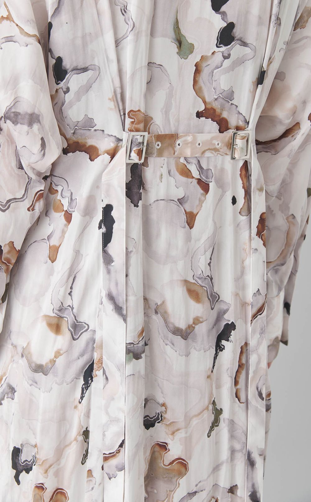 ボタニカルプリントマキシワンピース