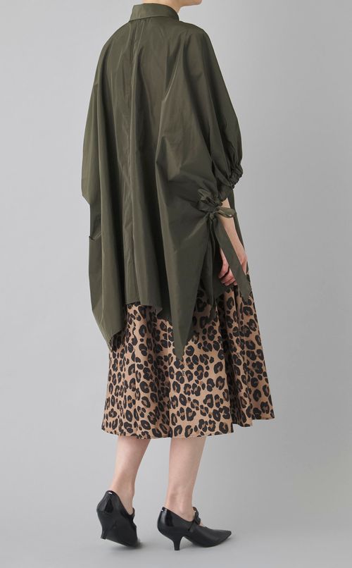 ナイロンタフタドルマンブラウス