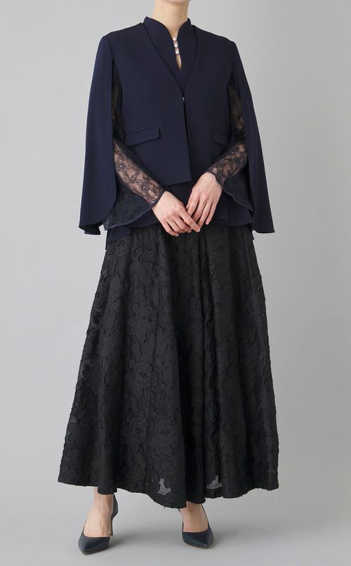 ノーカラーケープジャケット