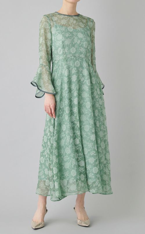 フラワープリントフレアスリーブドレス