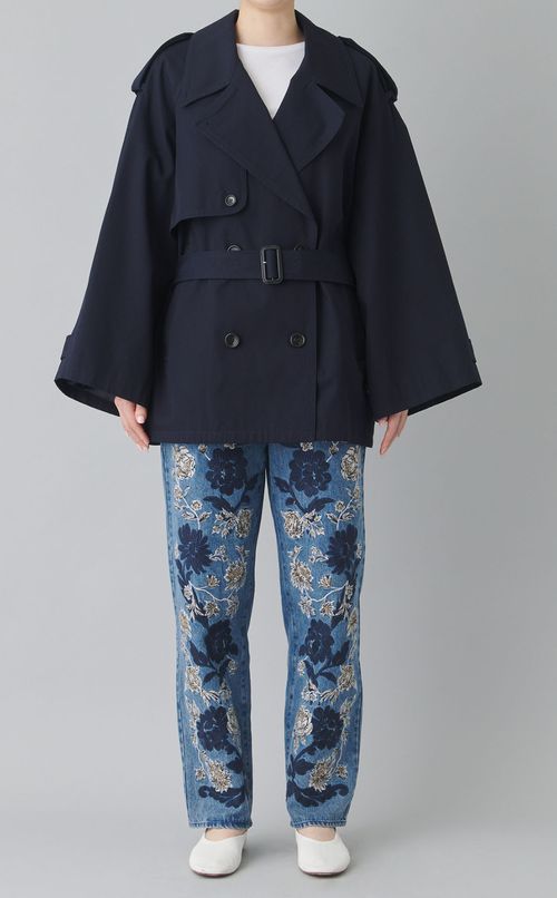 オーバーショートトレンチコート