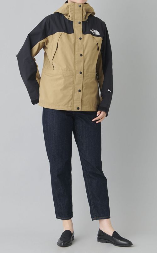 マウンテンライトジャケット