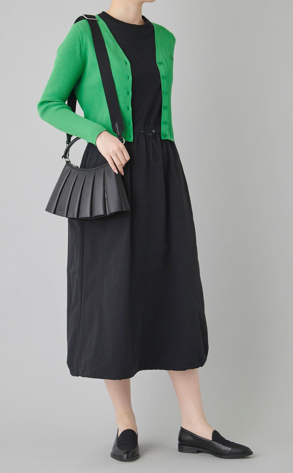 カノコナイロンノースリーブワンピース