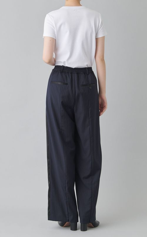 サイドラインストレートパンツ