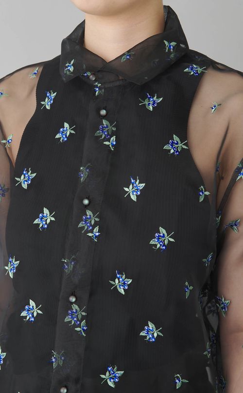 エンブロイダリーシアーシャツ