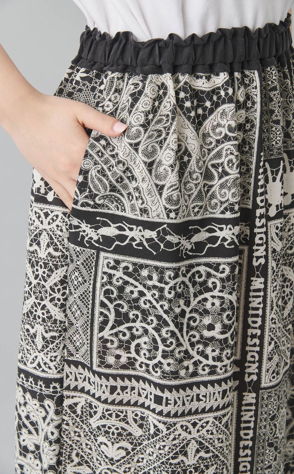 レースコラージュプリントスカート