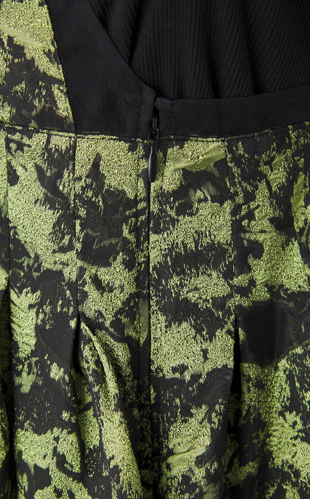 ラメジャガードボリュームワンピース