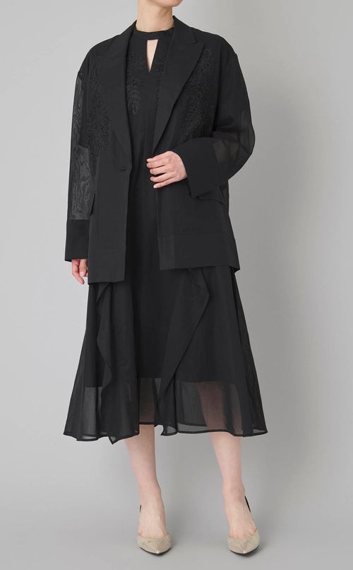 エンブロイダリーシアージャケット