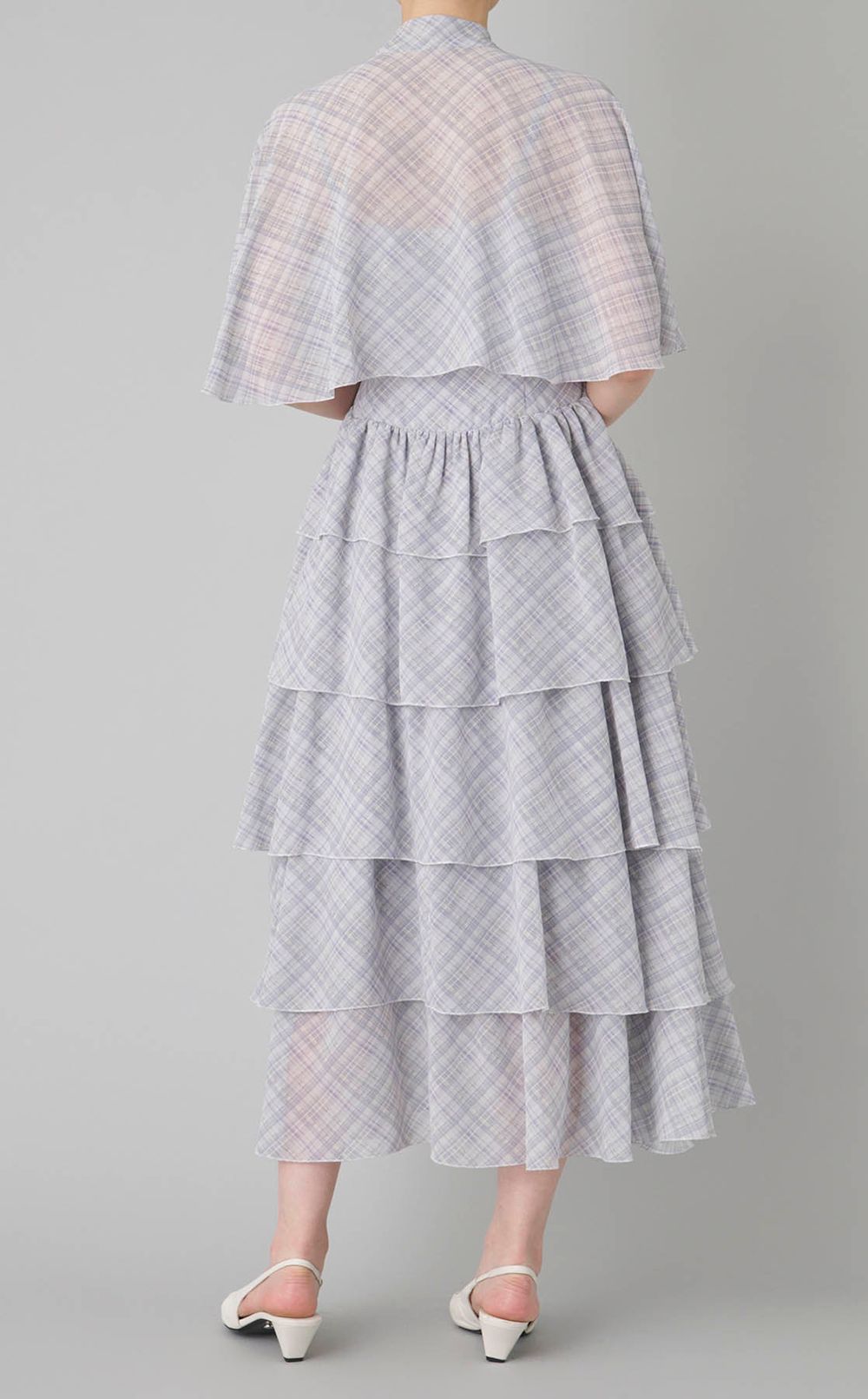 ケープセットティアードドレス