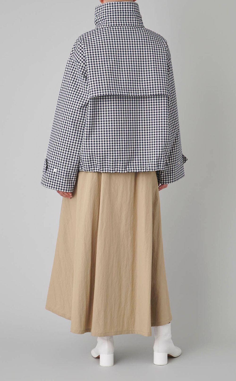 スタンドネック撥水ブルゾン