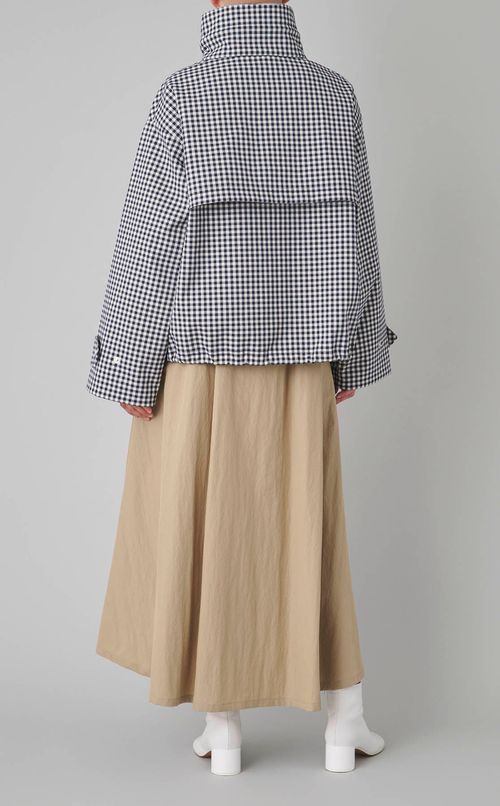 スタンドネック撥水ブルゾン