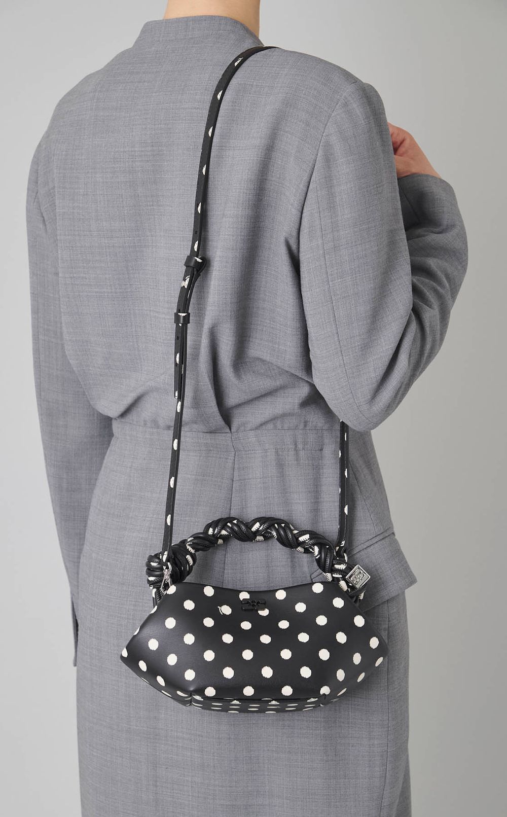 ドットプリントレザーショルダーバッグ