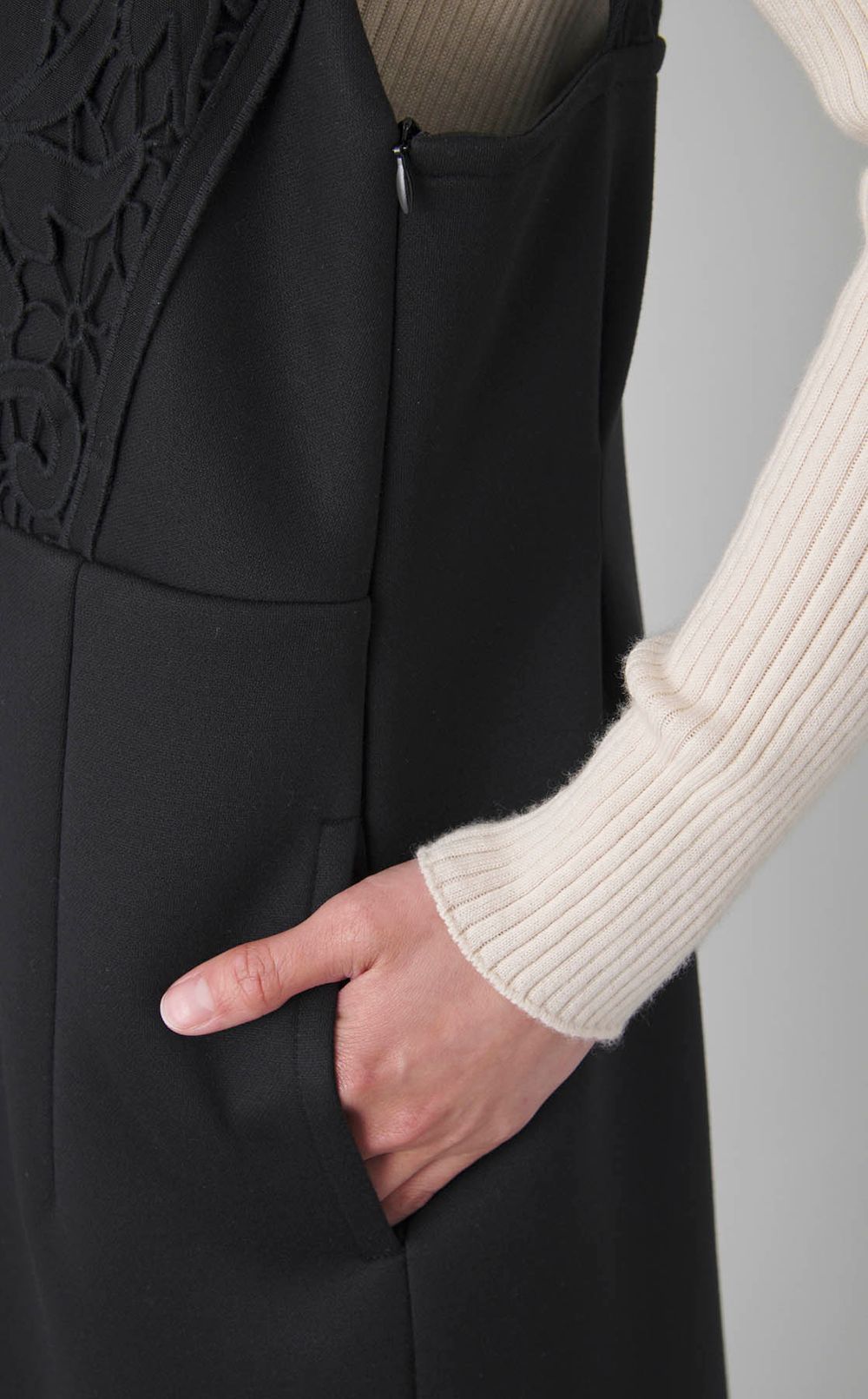 レースサロペットワンピース