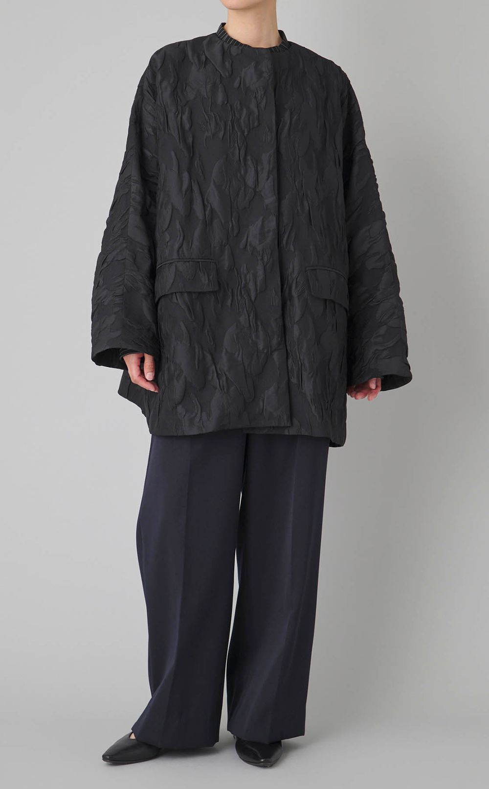 ドルマンスリーブジャガードコート