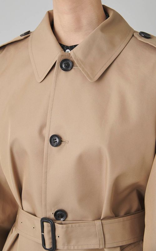 ボリュームスリーブロングコート