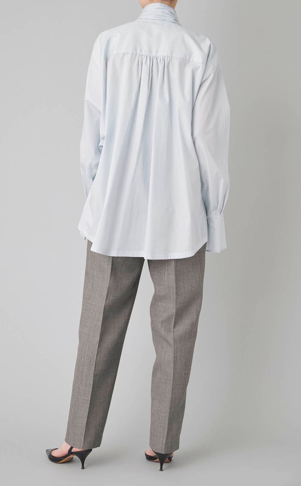 ボウタイリボンブラウス