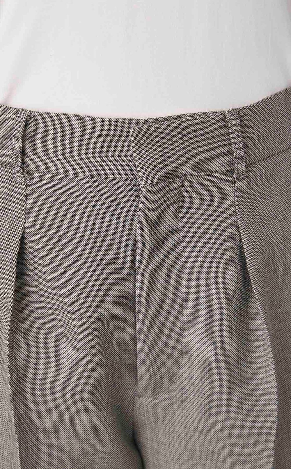 センタークリーステーパードパンツ