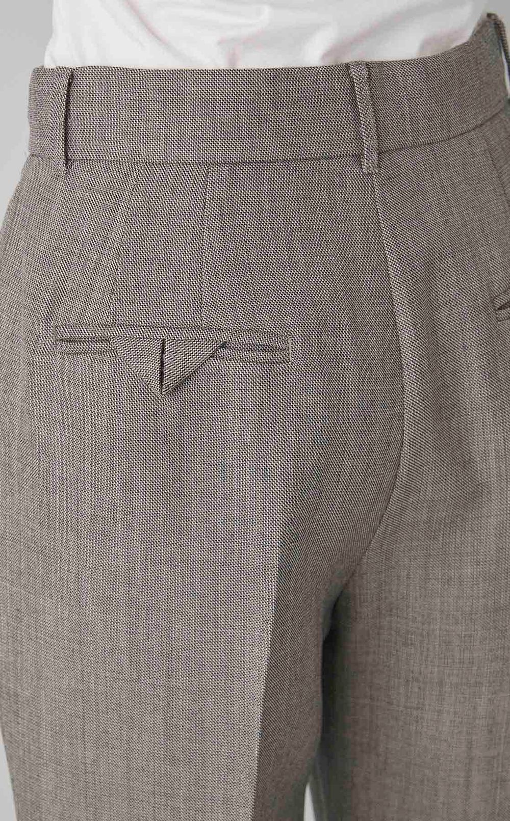 センタークリーステーパードパンツ