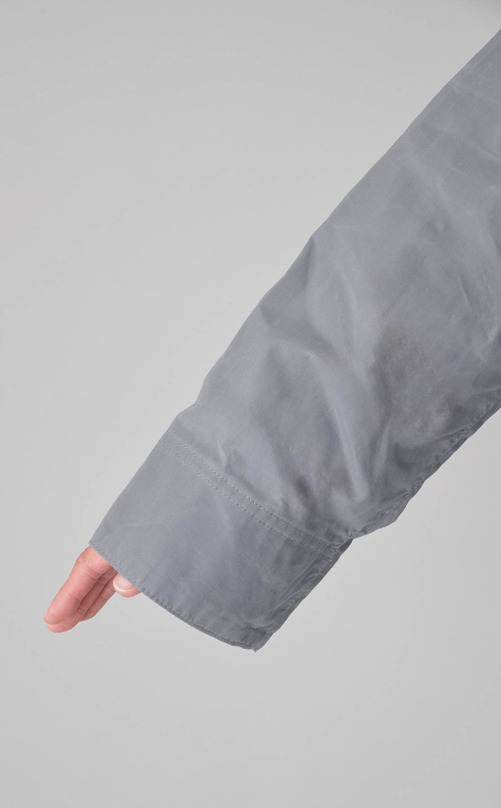 フロントジップショートブルゾン