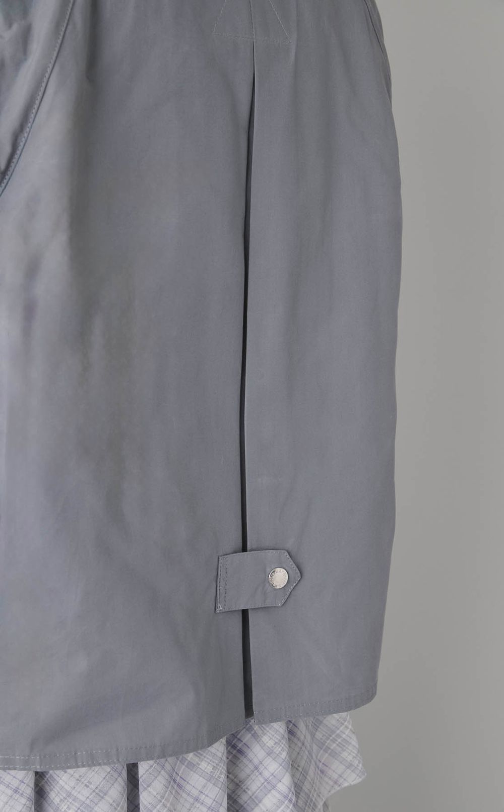 フロントジップショートブルゾン